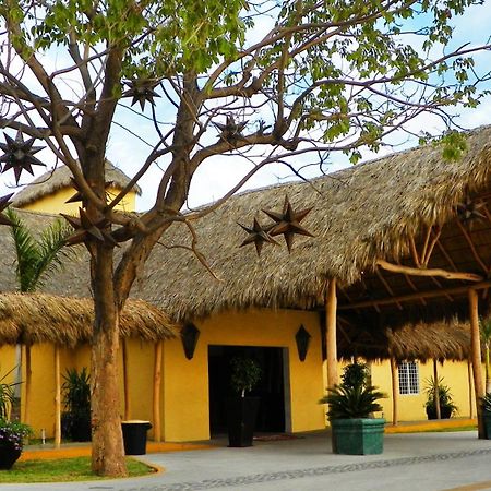 Zar Manzanillo Hotel Eksteriør billede